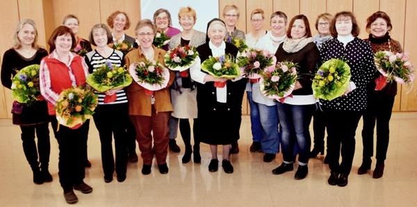 Mitarbeiterinnen anlässlich des 10- bis 45jährigen Haus- und Dienstjubiläums des Sankt Vincentius Krankenhauses in Speyer